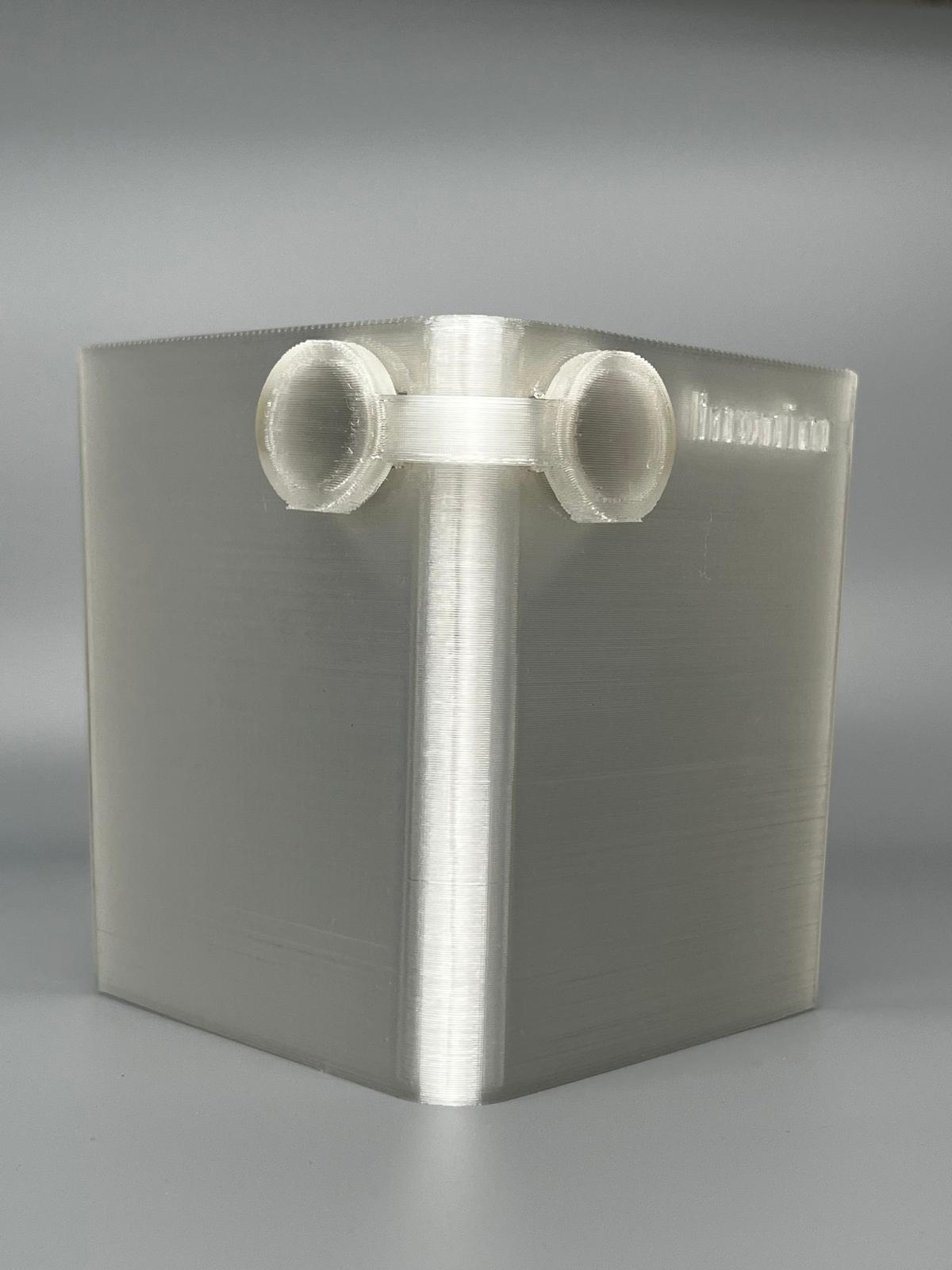 Magnetic Bed Sheet Holders - By Inonim